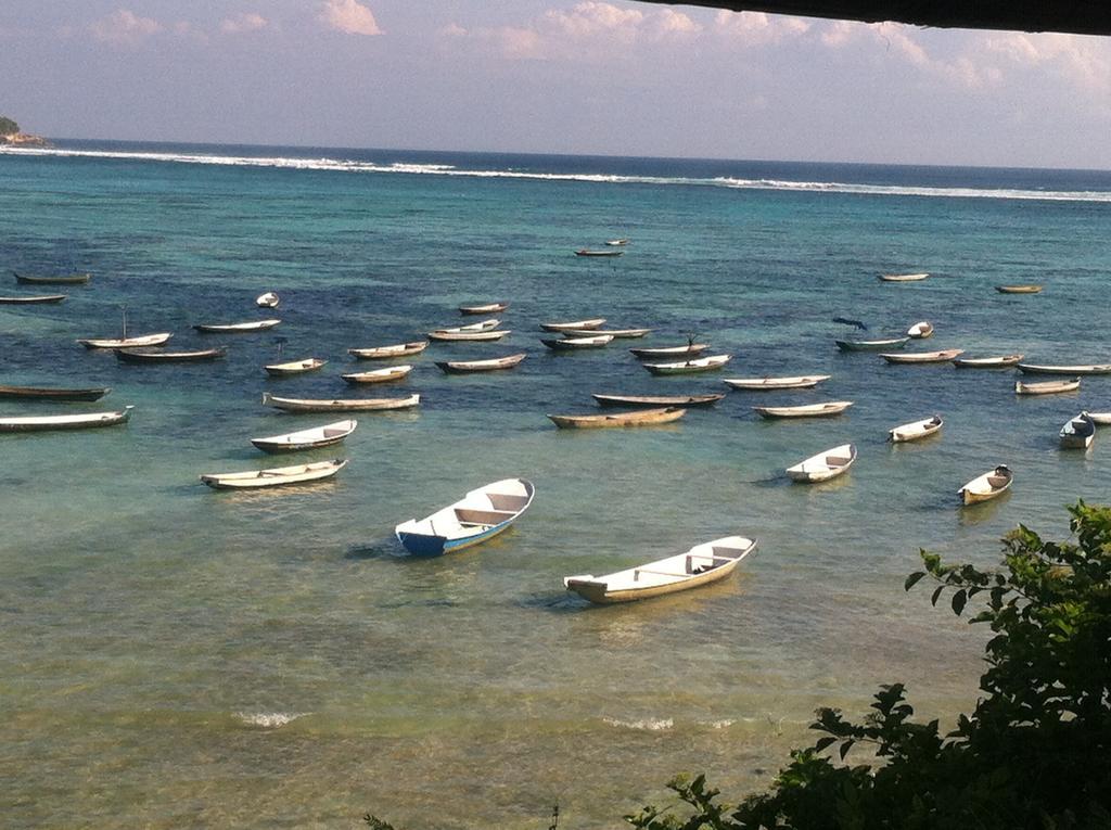 Sunset Cave Villas Lembongan Exterior photo