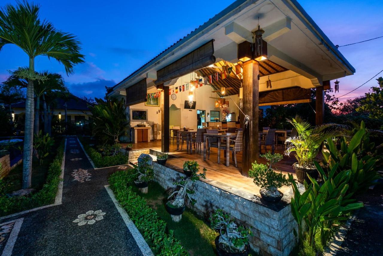 Sunset Cave Villas Lembongan Exterior photo